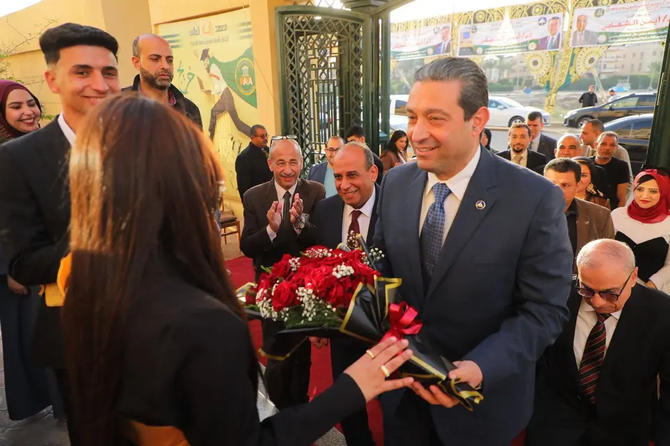 شارك الأستاذ الدكتور/ أيمن الشهابي، محافظ دمياط، في الاحتفالية التي نظمها معهد راية العالي للإدارة والتجارة الخارجية بدمياط الجديدة، بمناسبة حصول المعهد على الاعتماد المؤسسي من الهيئة القومية لضمان جودة التعليم والاعتماد