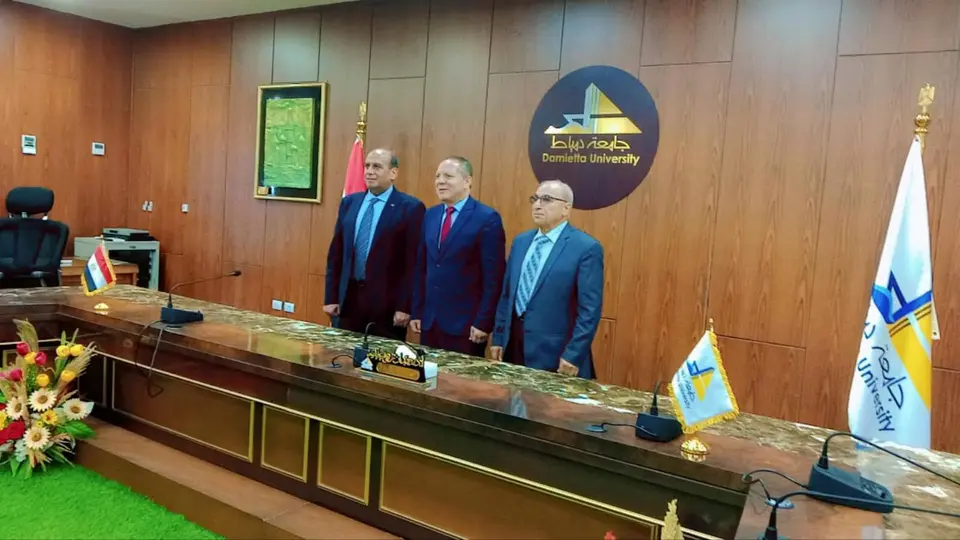 ويأتي هذا التعاون تأكيدًا على رؤية معهد راية العالي في تطوير منظومته التعليمية، وتعزيز مكانته الأكاديمية، وبناء شراكات مؤسسية فاعلة تسهم في إعداد خريجين يمتلكون المعرفة والمهارات اللازمة لمواكبة متطلبات سوق العمل.